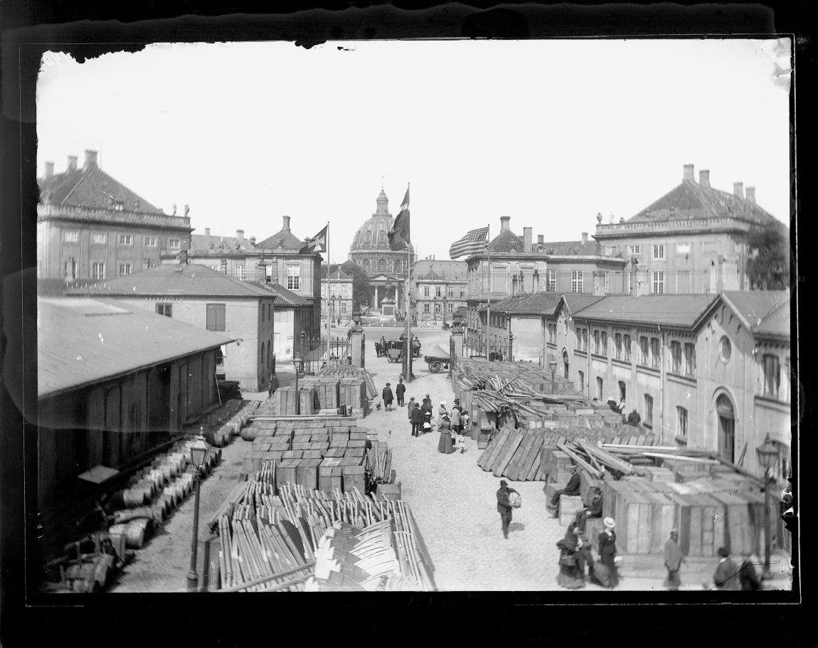 Larsens Plads Kbhbilleder Dk