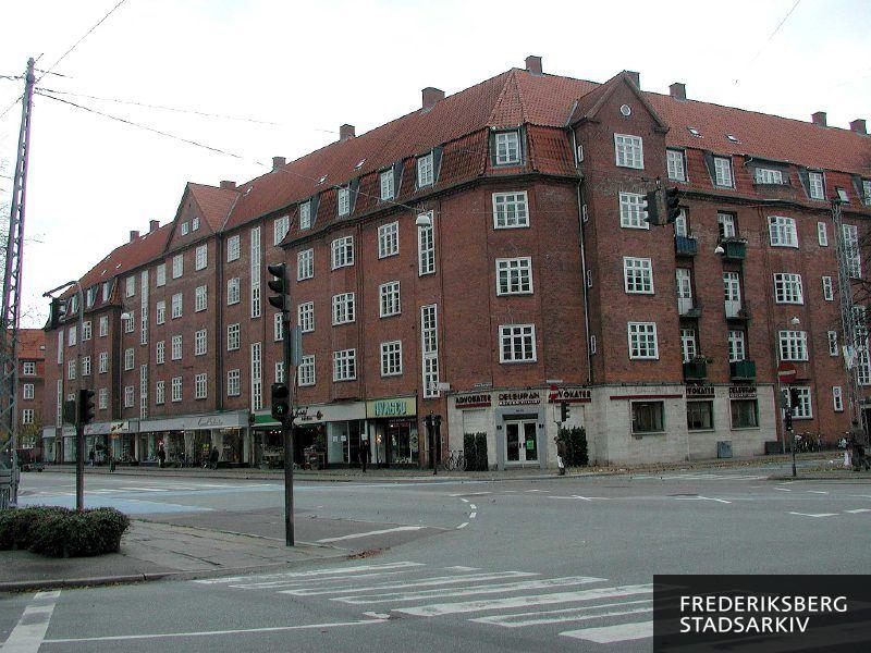 Hjørnet af Dalgas Boulevard 70 og Peter Bangs Vej 53-59