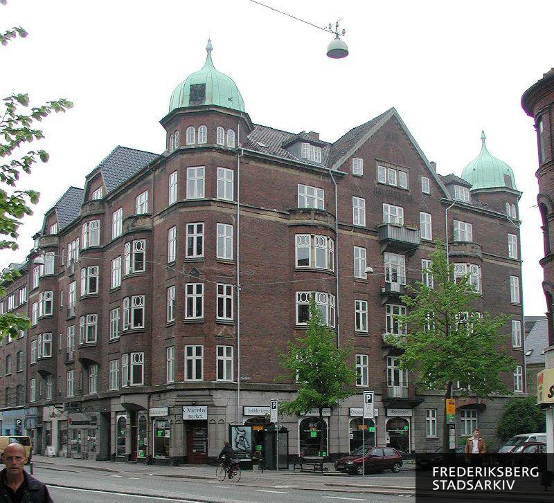Hjørneejendommen Gammel Kongevej 103 og 105 samt Hauchsvej 20