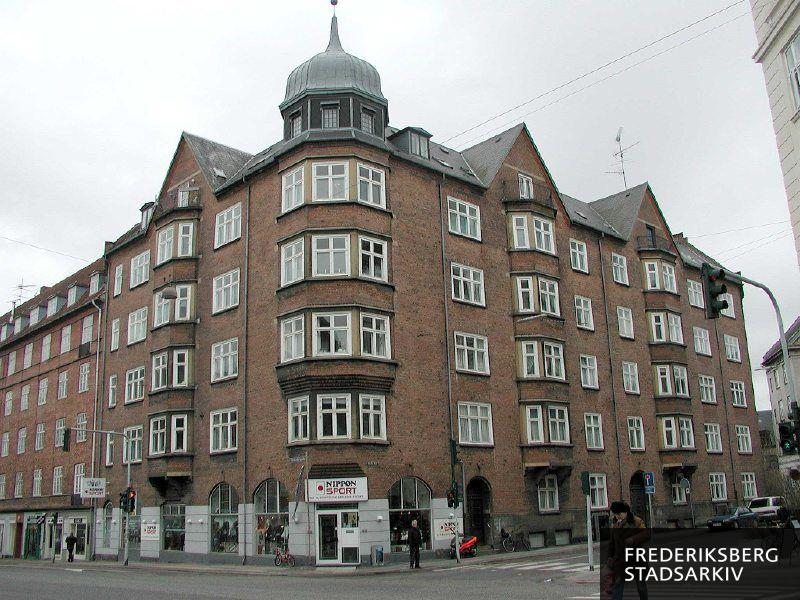 Hjørneejendomme Halls Allé 1-1A / Vesterbrogade 173