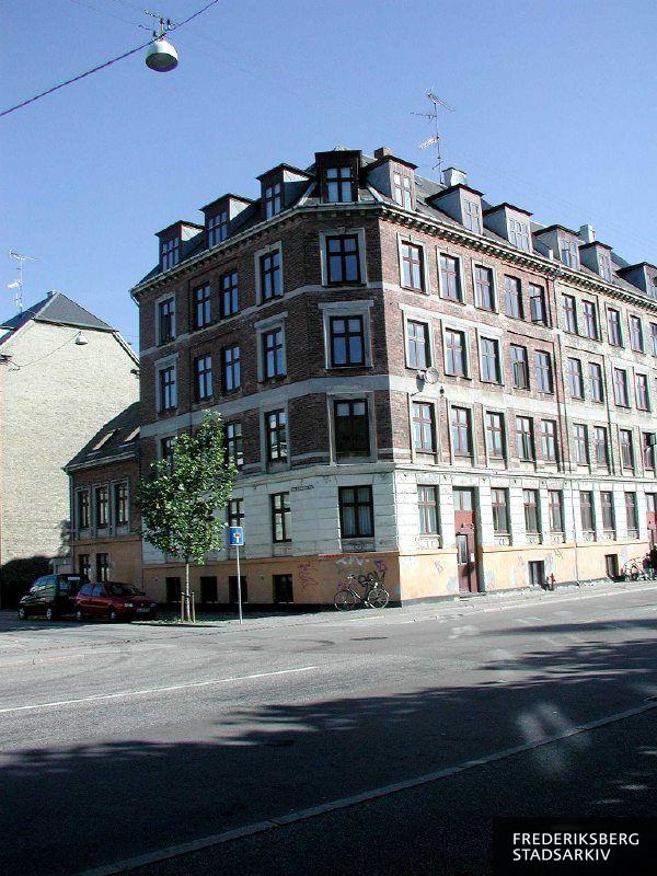 Hjørnet af Orla Lehmans Vej og Peter Bangs Vej 6