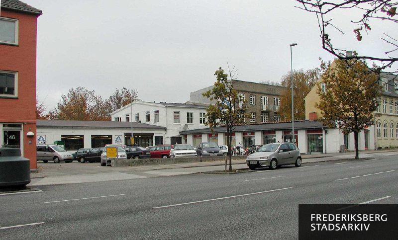 MC-hjørnet , Donkey Scooters og supermarkedet Aldi på Roskildevej 46