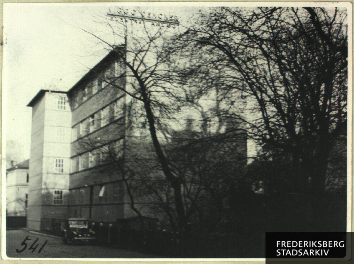 Fabriksbygning