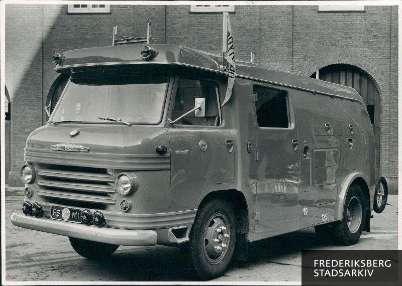 Den nye Vagtsprøjte M-1 Volvo. Den blev leveret i marts 1960.