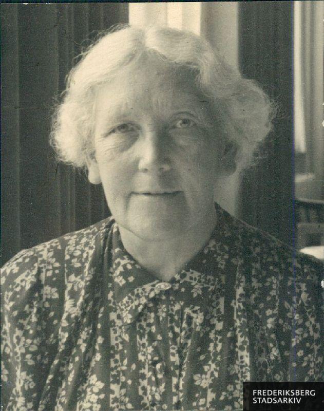 Sønderjyllandsskolen, portræt af Ellen Marie Juhl