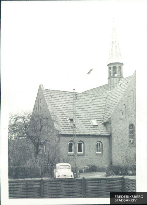 Flintholm Kirke blev opført i 1960