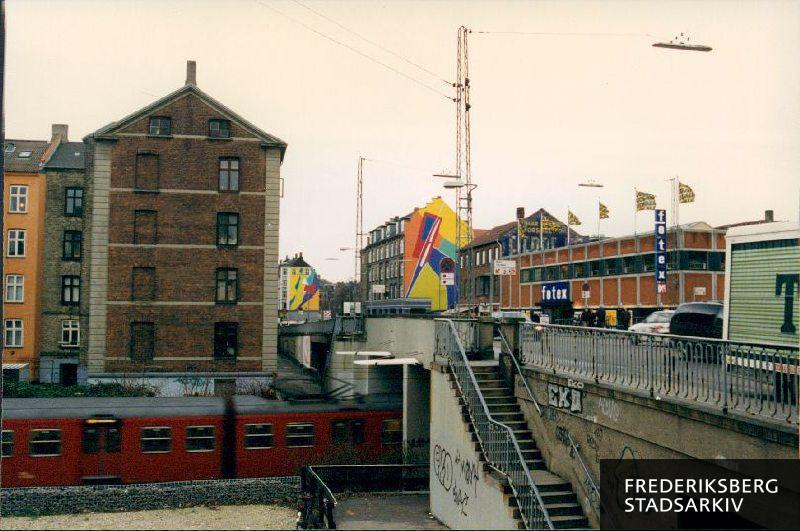 Viadukt ved Nordre Fasanvej
I bagrunden ses supermarkedet "Føtex"