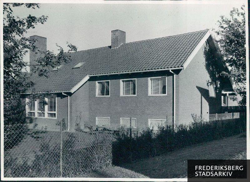 Villa på Marielyst 26. Arkitekt: J.C. Louring. Præmieret af Frederiksberg Kommune 1944-1945