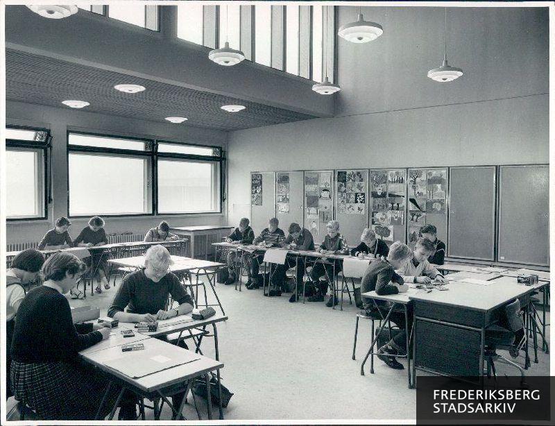 Elever undervises i ét af lokalerne på Skolen ved Nordens Plads
