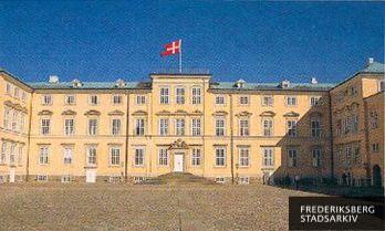 Frederiksberg Slot set fra slotsgården