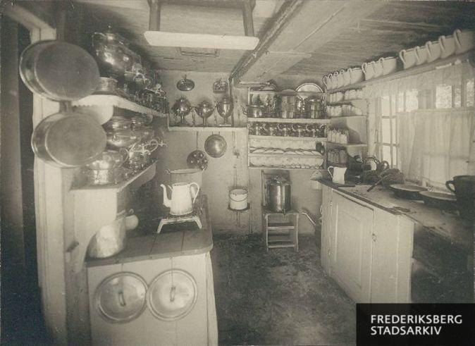 Køkkeninteriør fra M. G. Petersens familiehave