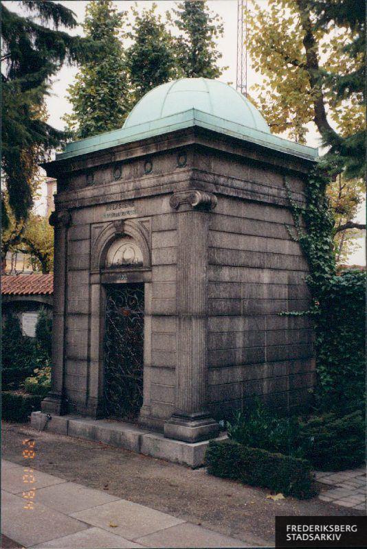 Frederiksberg ældre Kirkegård