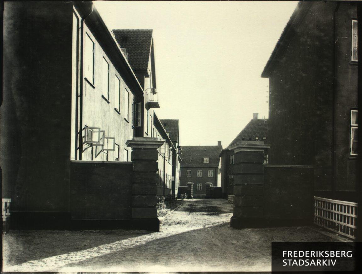 Indkørsel til den nordre gård