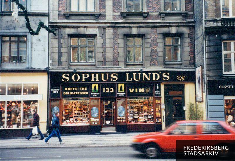 Sofus Lunds delikatesseforretning med kaffe, the og vin