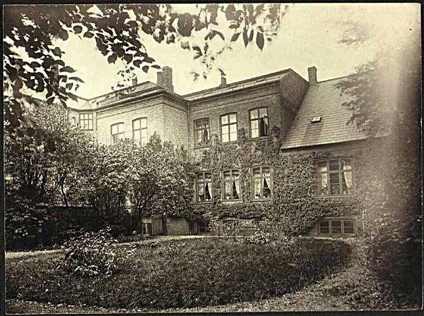 Der er muligvis tale om haven bag Gammel Kongevej 141-143
