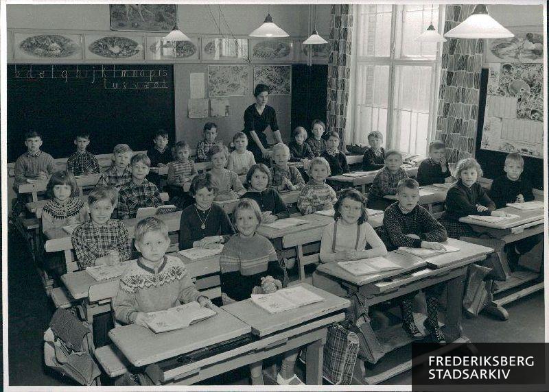 Skolen på Nyelandsvej. 1960 -61. !. Cc.