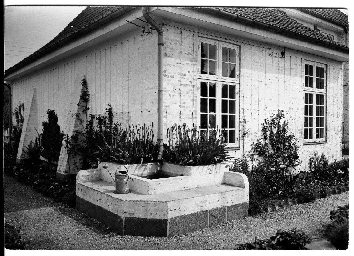 Maleren Kristian Zahrtmanns villa 'Casa d'Antino'. Atelierhjørnet mod haven