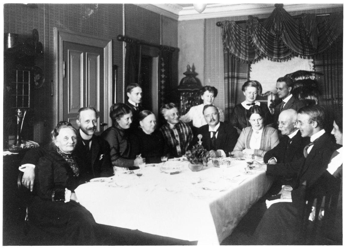 Familien Helweg