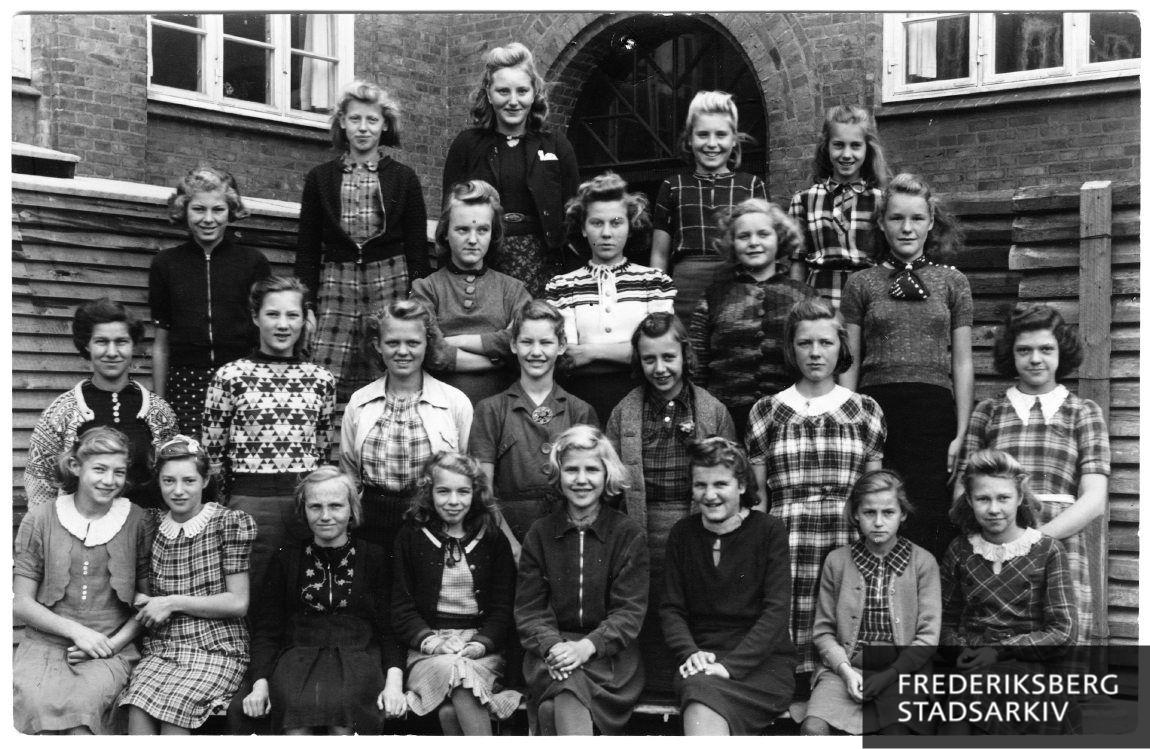 Pigeklasse fra Lindevangskolen