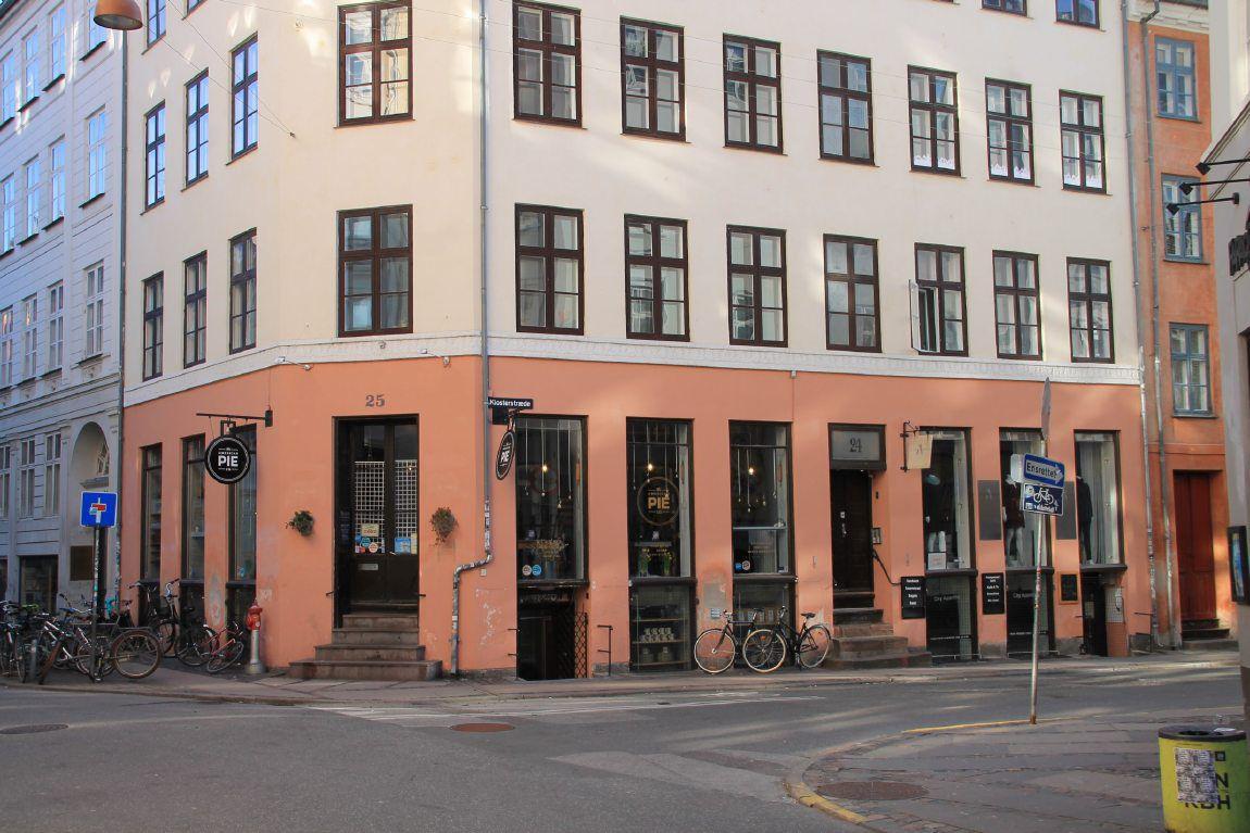 Klosterstræde 24