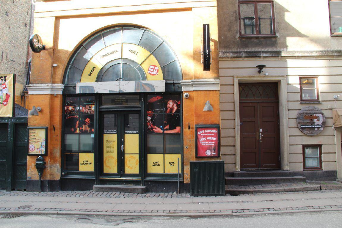 Lille Kannikestræde 3