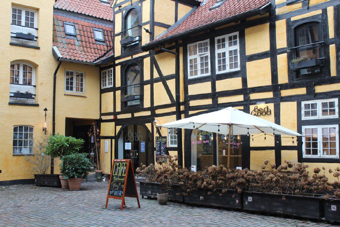 Nyhavn 63