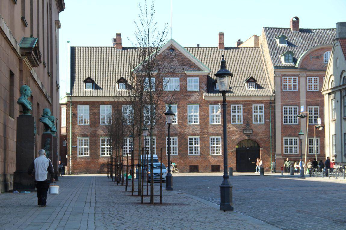 Frue Plads