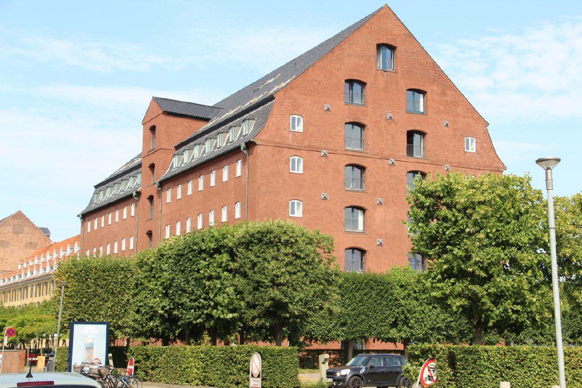 Toldbodgade 36