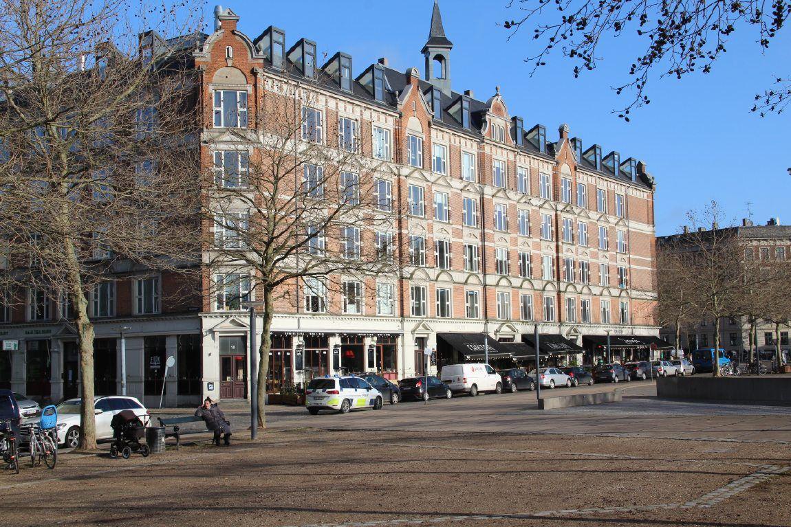 Halmtorvet 12-16