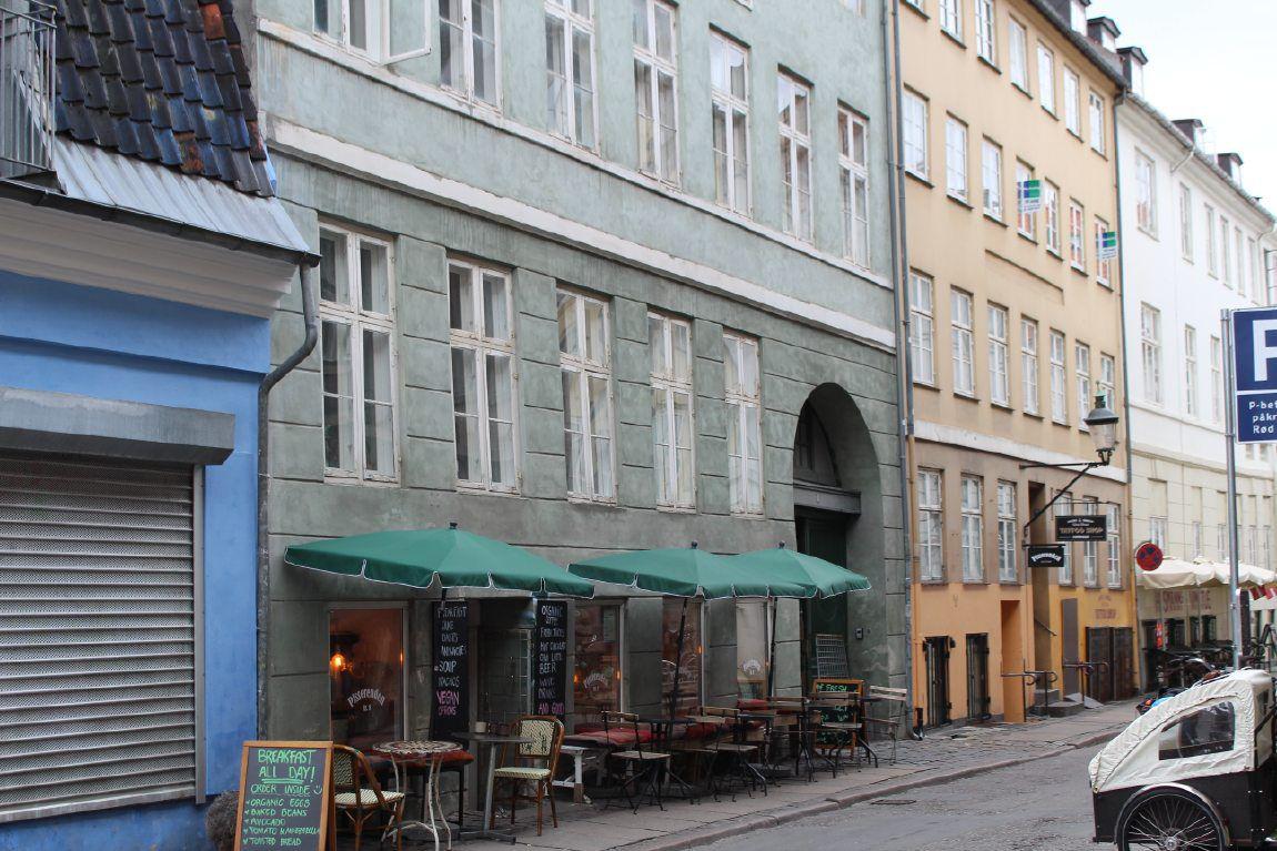 Larsbjørnsstræde 8-6