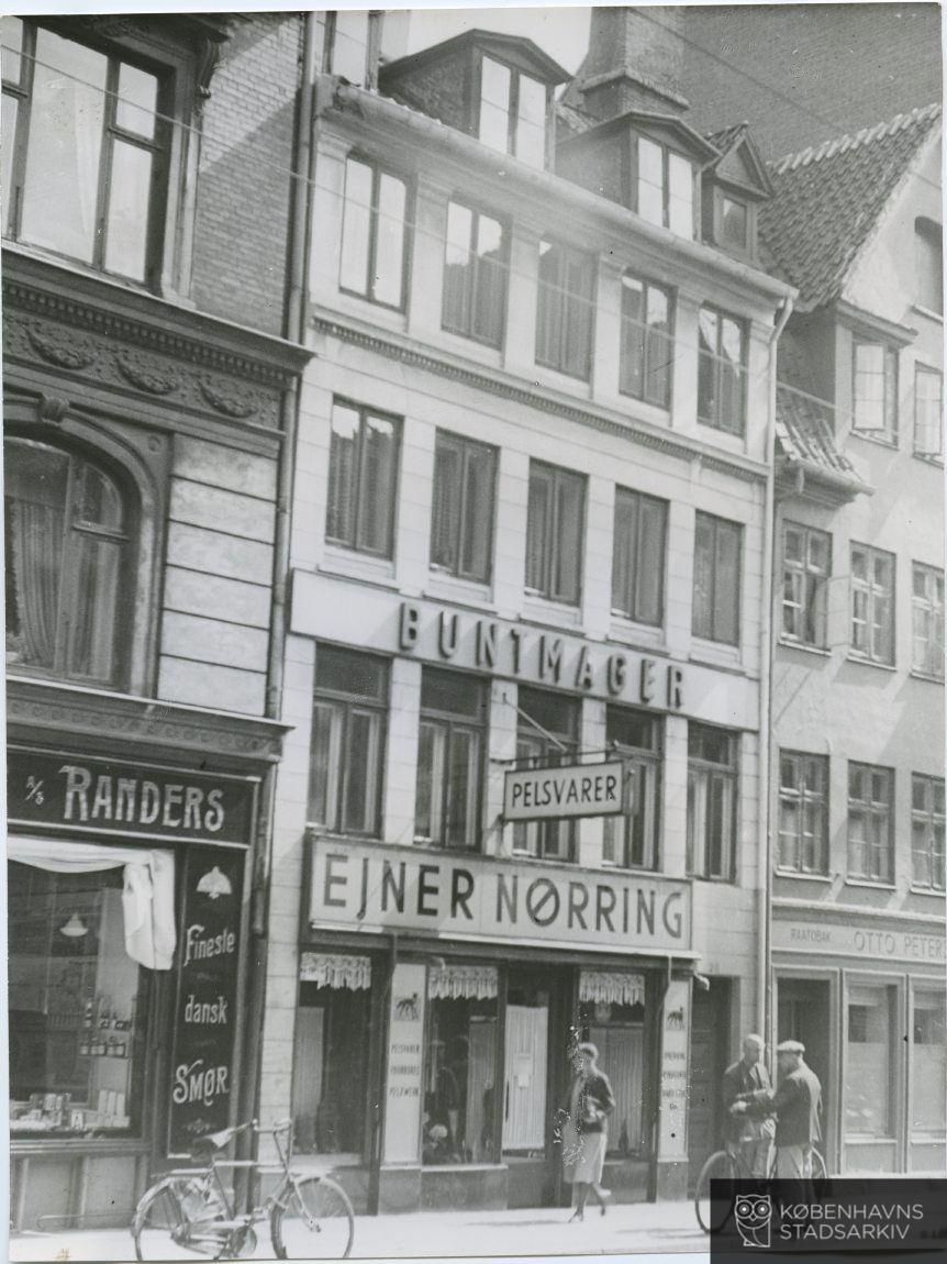 Dronningens Tværgade 20