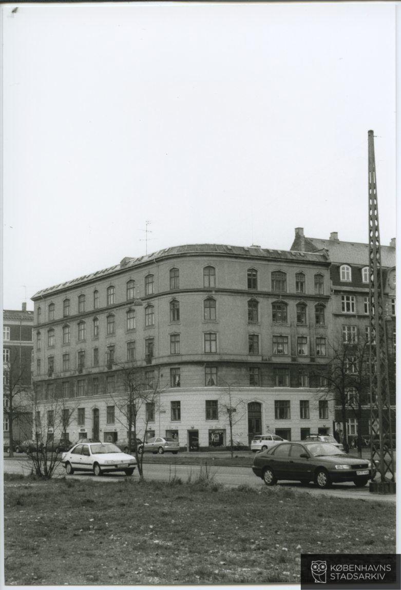 Gammel Kalkbrænderi Vej 38 / Marstalsgade 27 / Strandboulevarden 63-65