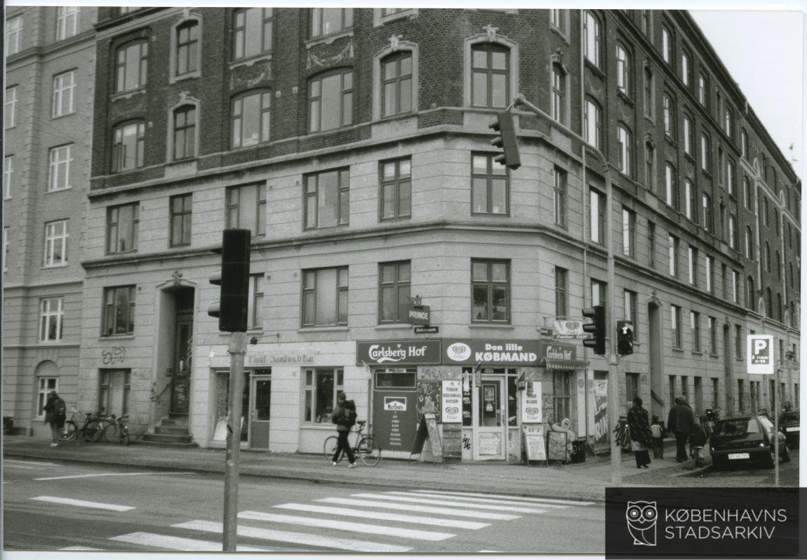 Gammel Kalkbrænderi Vej 66-68 / Østbanegade 115