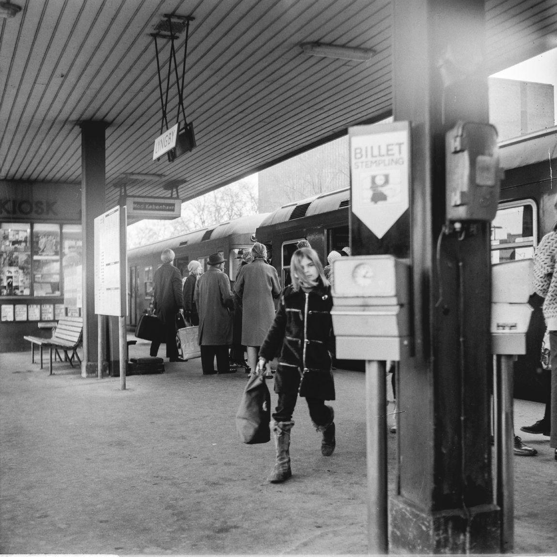 S-tog på station