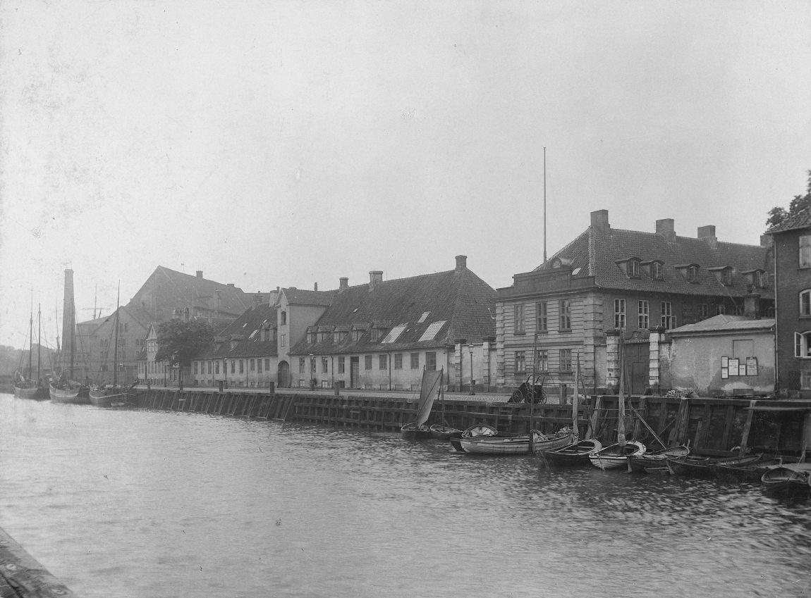 Frederiksholms Kanal