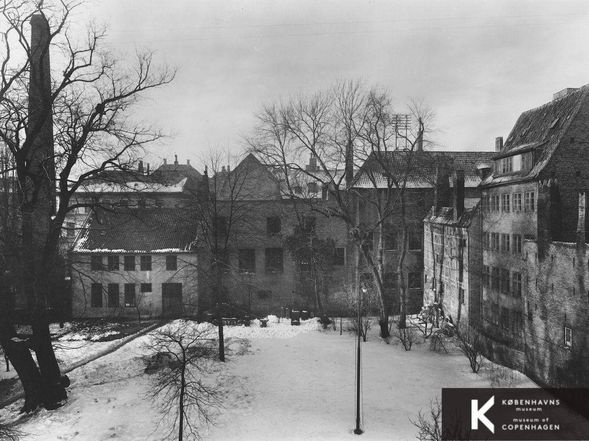 Frederiksholms Kanal 12