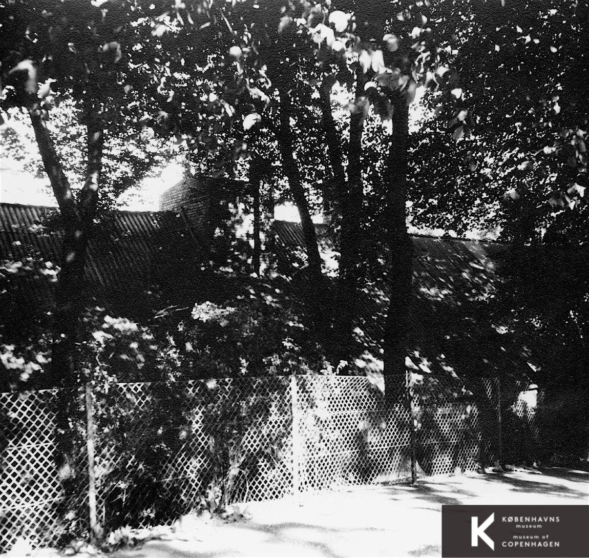 Langebrogade 10