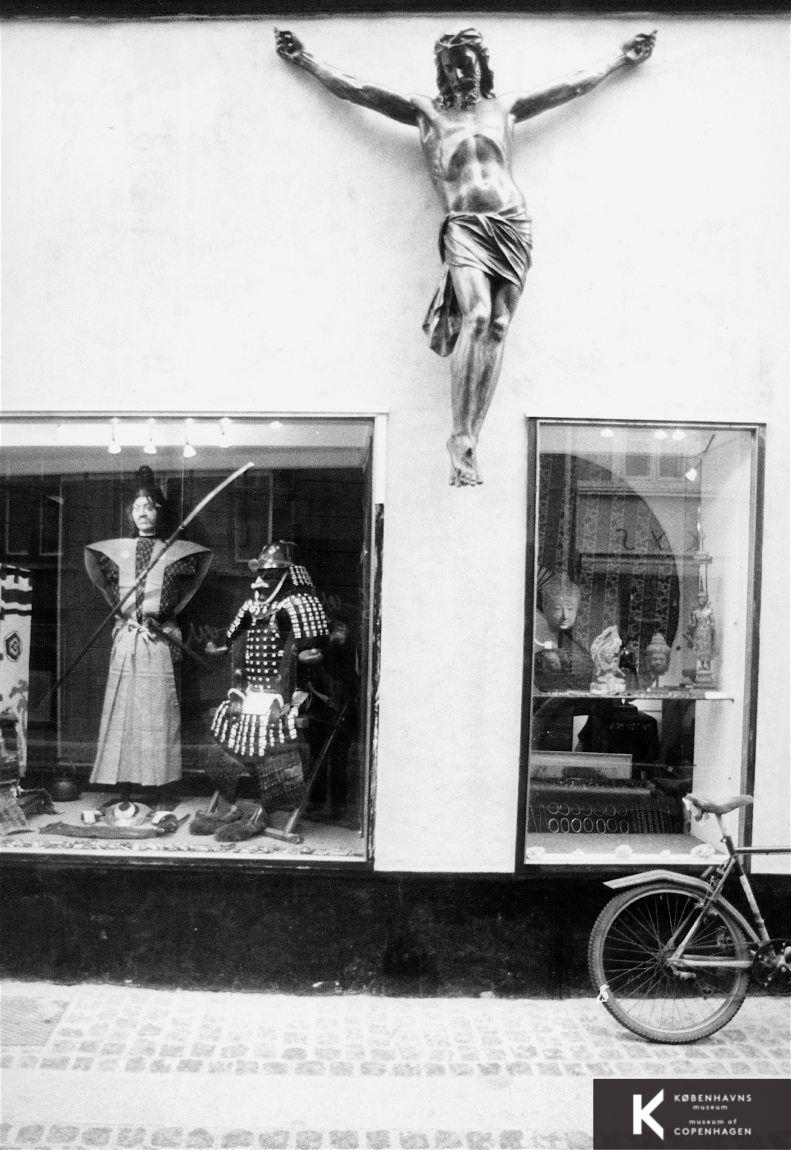 Læderstræde 18