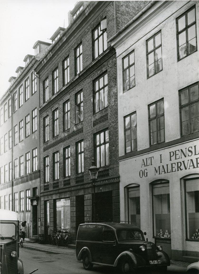 Hausergade 13