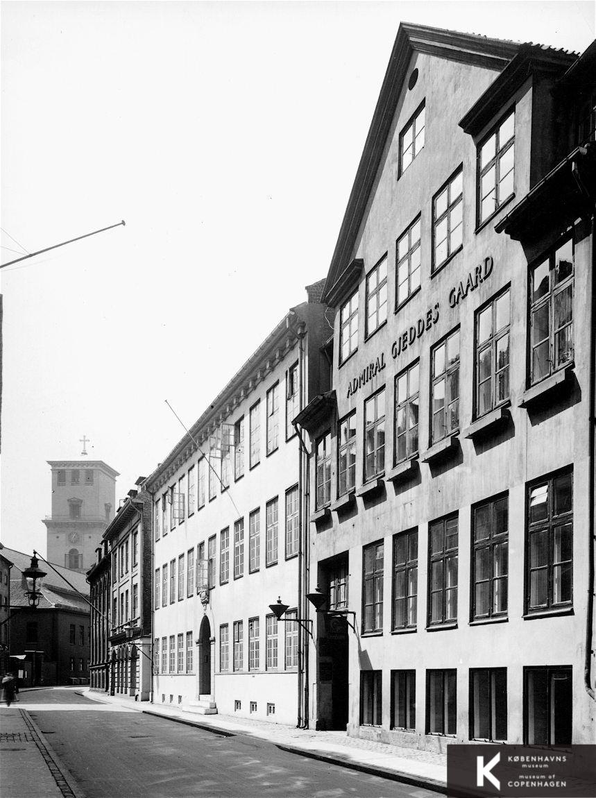 Store Kannikestræde 16-10
