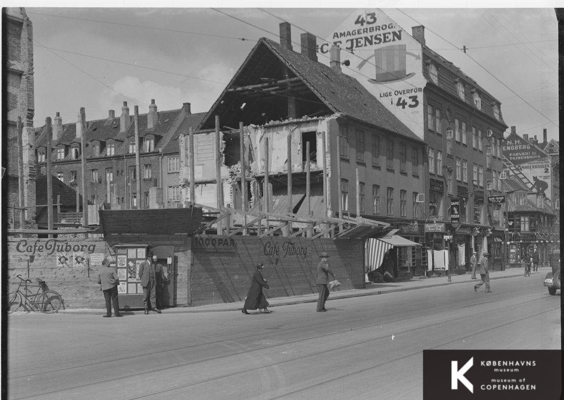 Amagerbrogade 44, hjørnet af Sverigesgade