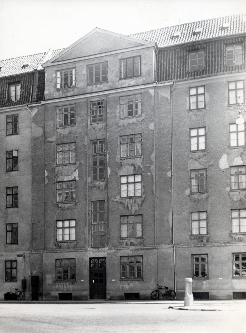 Sundholmsvej 1