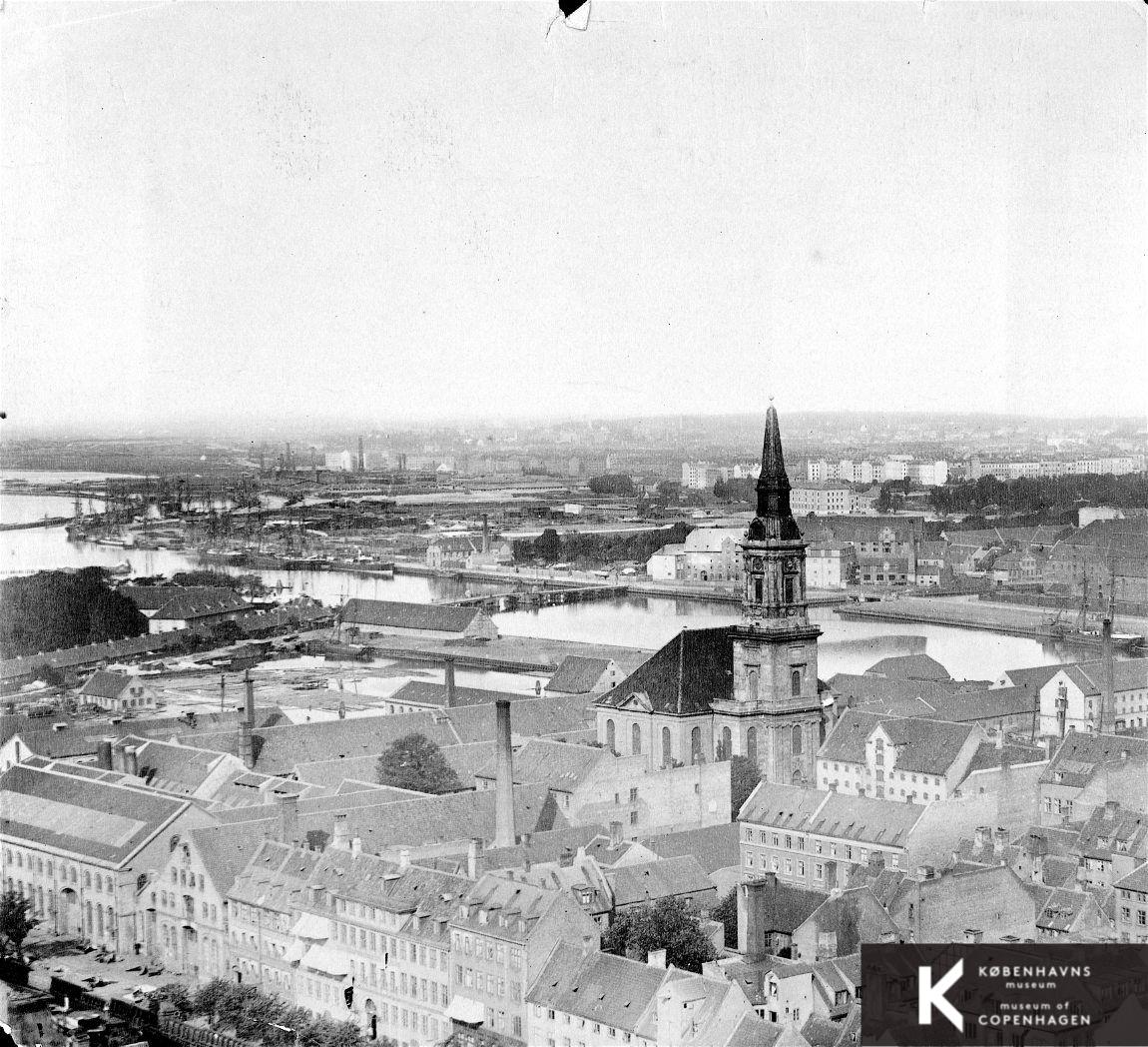 Udsigt fra Frelsers Kirke over Christianshavn