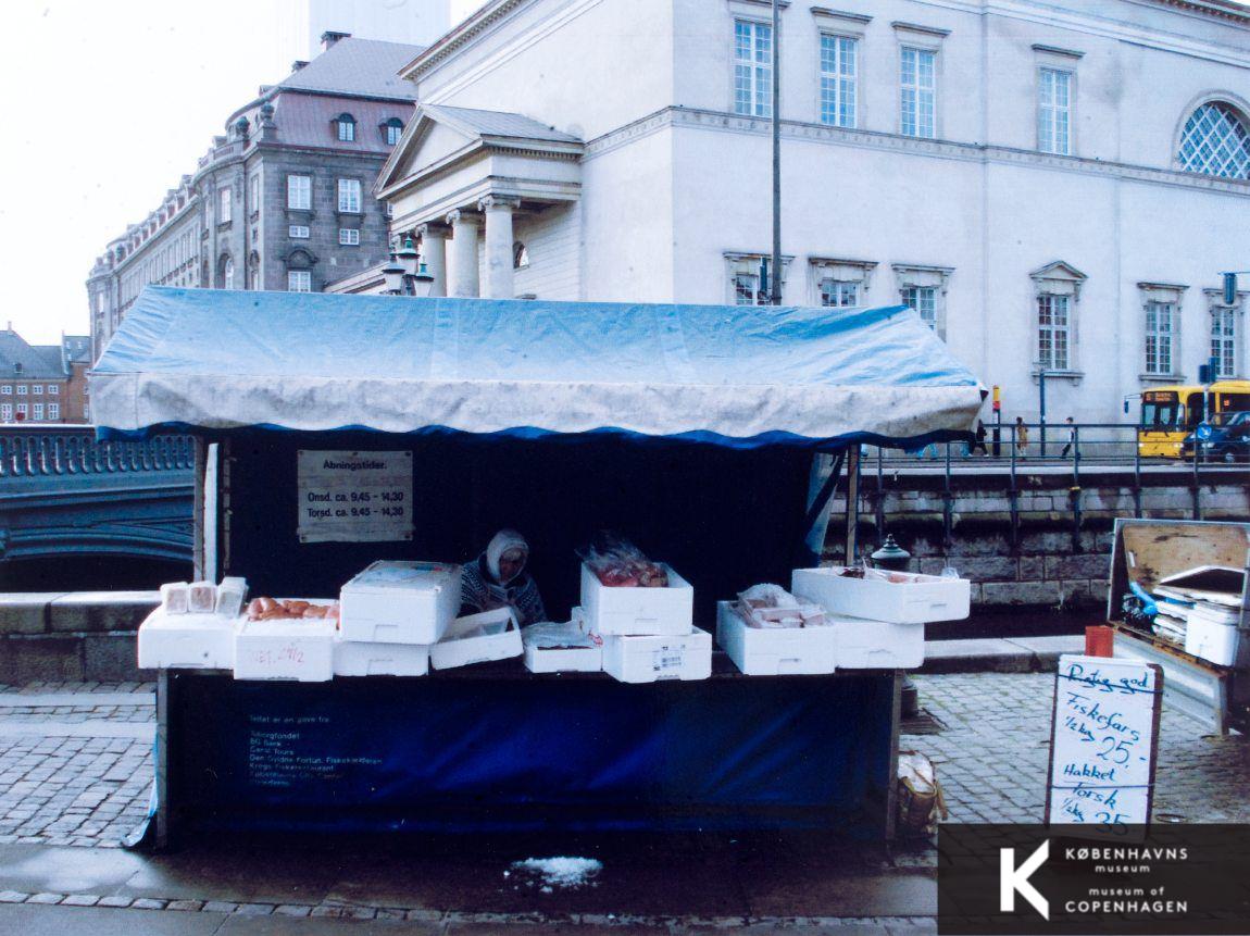 Fiskerkoner og handlende på Gammel Strand