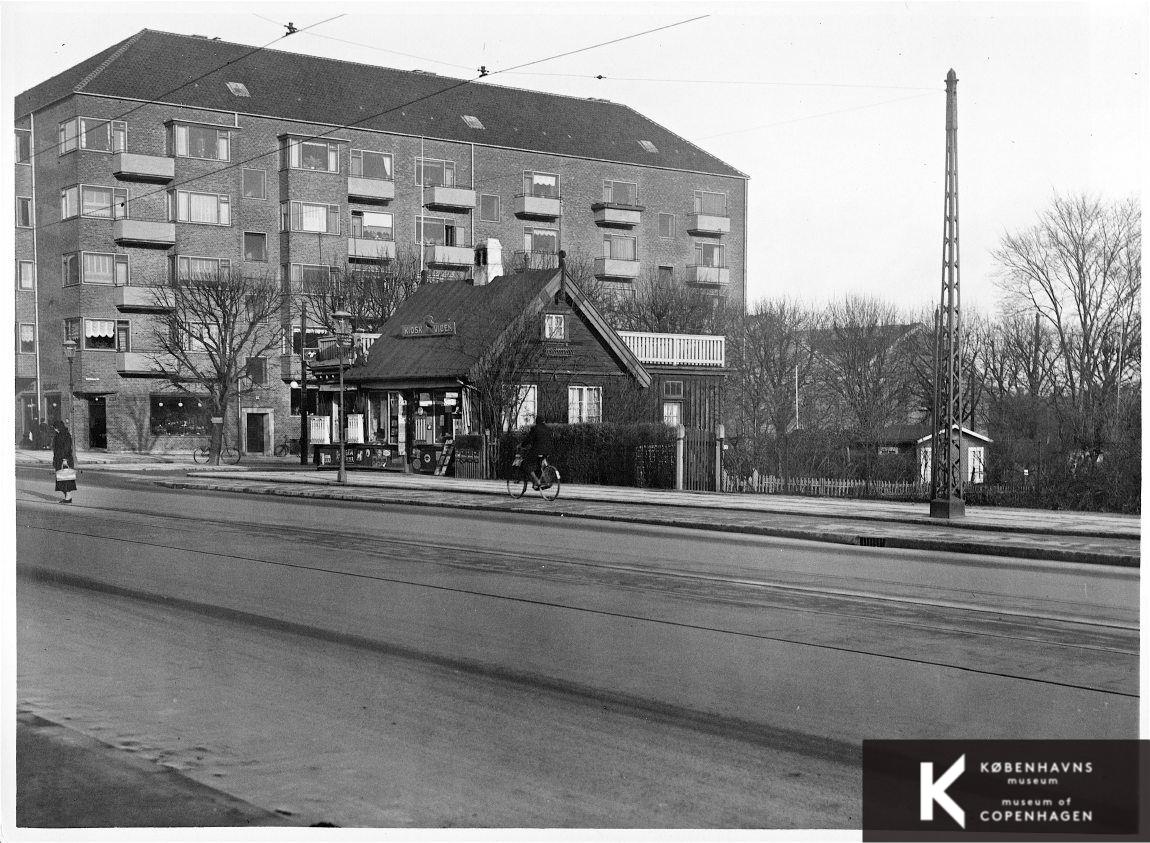 Kiosk Viben, nuværende Østerbrogade ved hjørnet af Carl Nielsens allé .