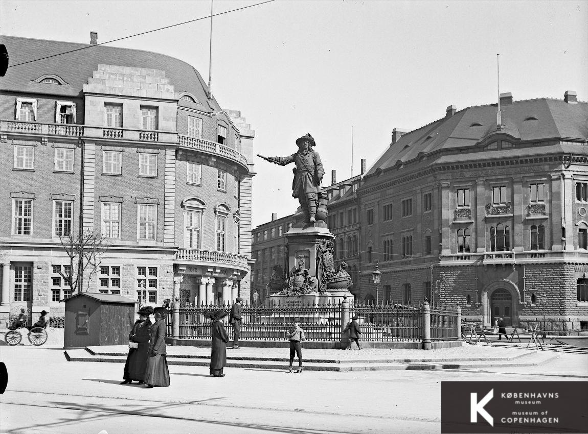 Holmens Kanal