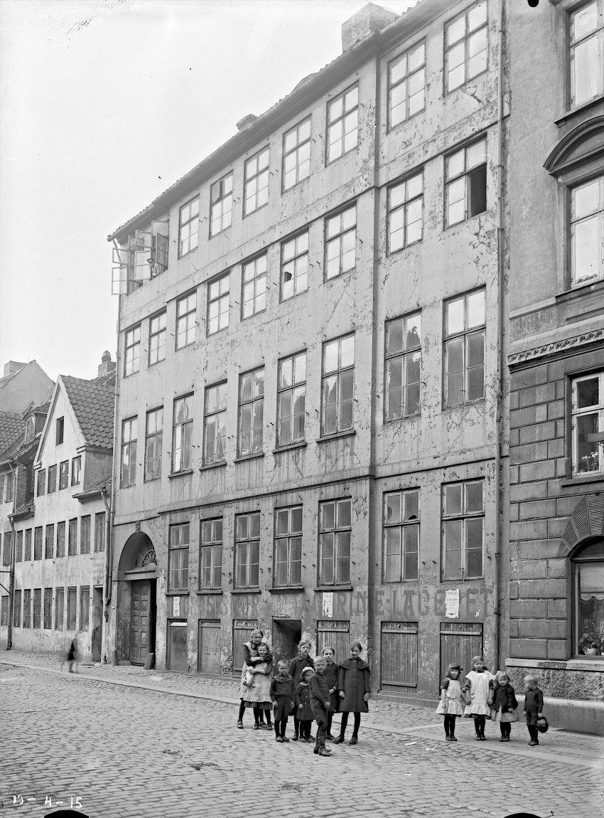 Fredericiagade 84