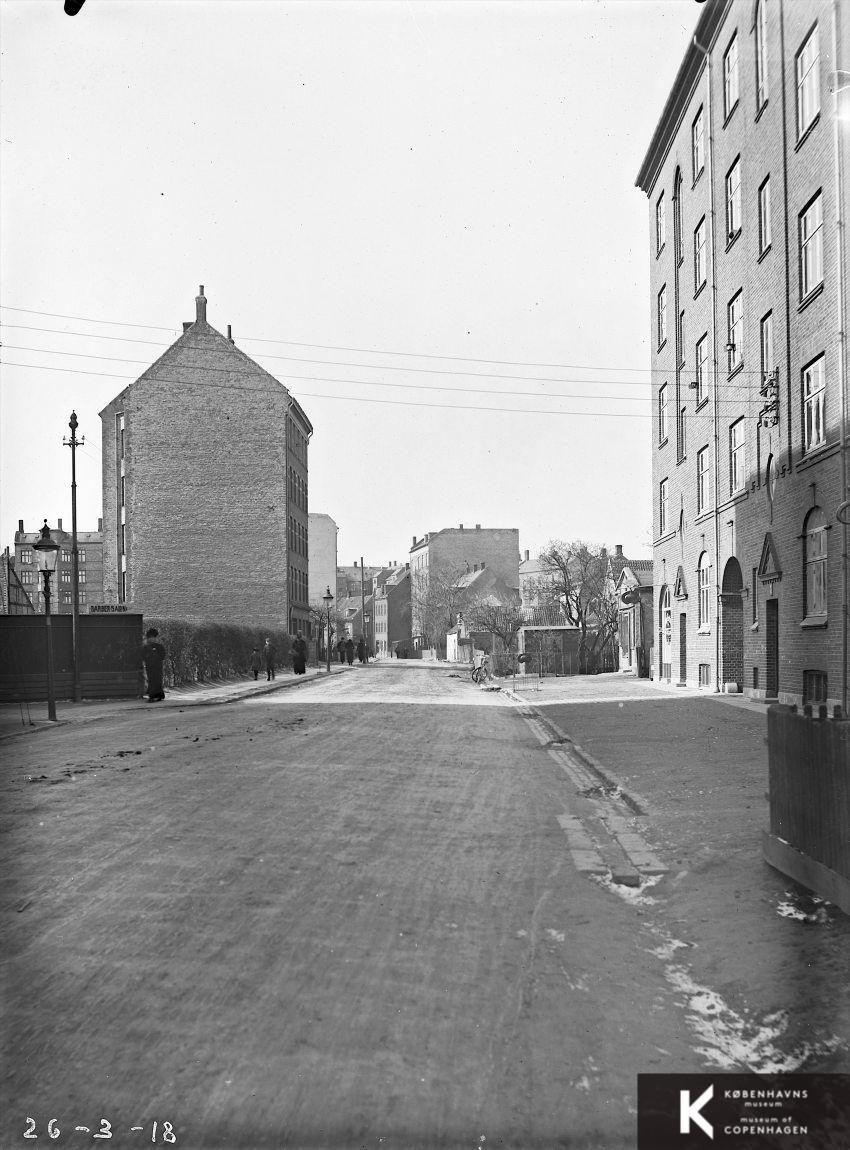 Øresundsvej 45-49 set mod Amagerbrogade