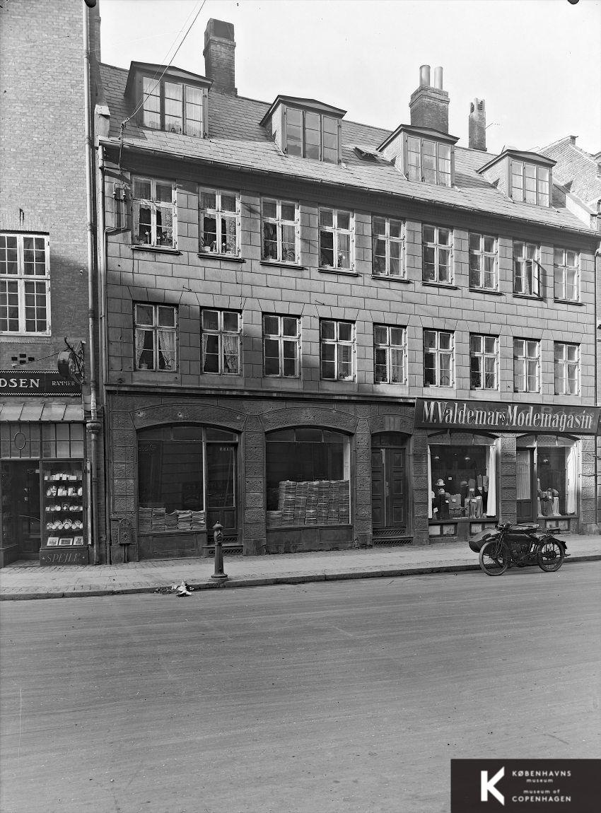 Gammel Mønt 11