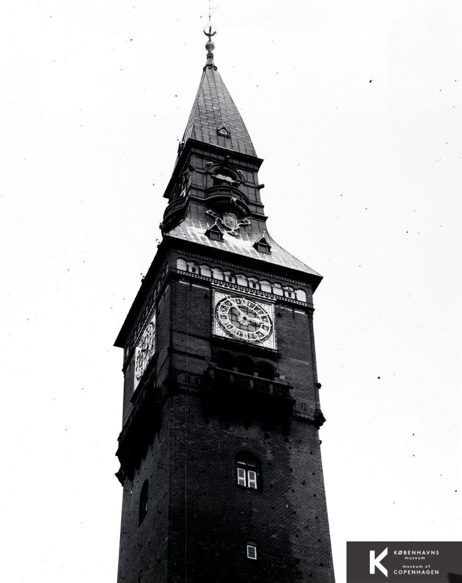 Rådhuspladsen og Rådhusuret